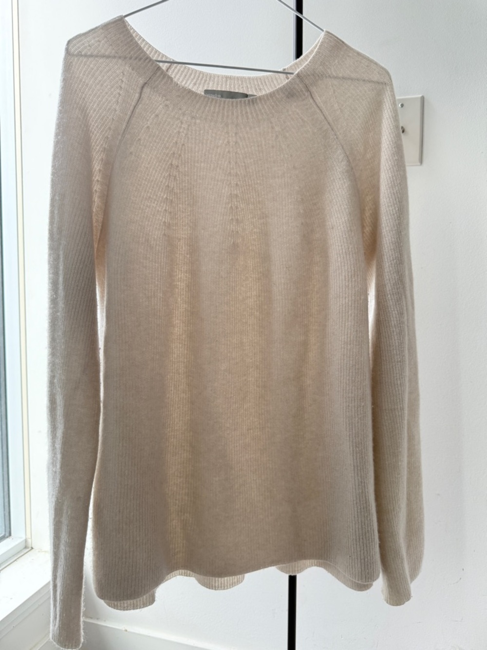 100% Cashmere Sweater - VINCE